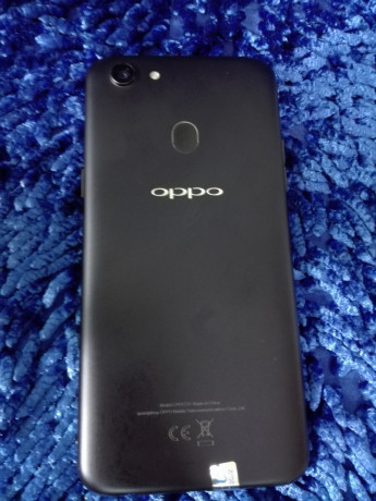 oppo-f5-big-2