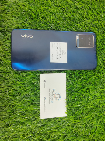 vivo-y21-big-1