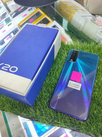 vivo-y20-big-1