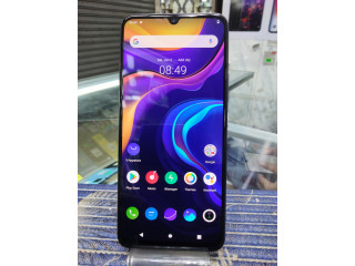 VIVO V20